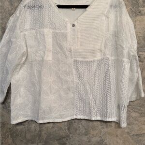 POL White Textured Women's Blouse